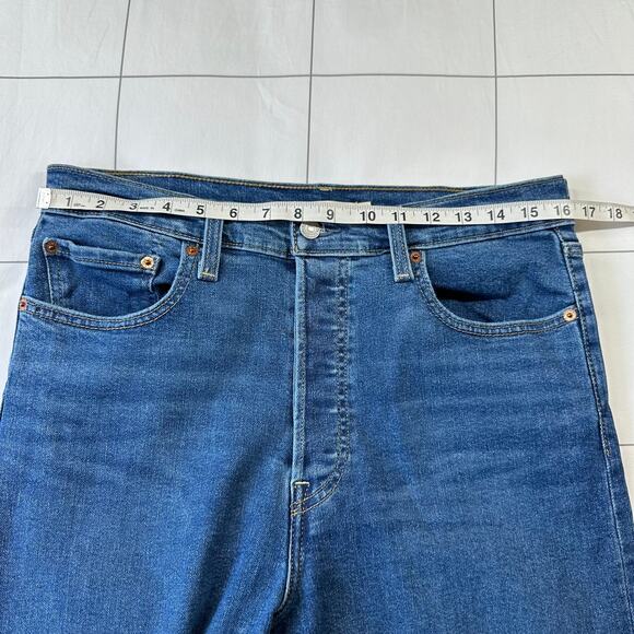 Levi's Blue Straight Leg Women's Jeans - Picture 9 of 14
